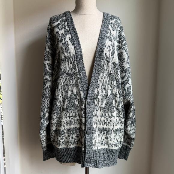 Vintage Cardigan Cozy Jacquard Knit Sweater Gray White Size Large Cabincore - Picture 2 of 6